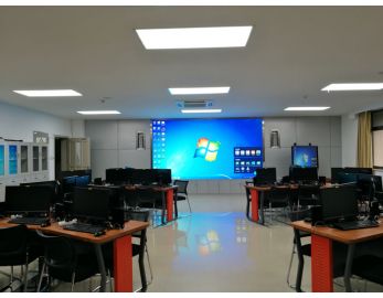 重慶科技學(xué)院P2.5